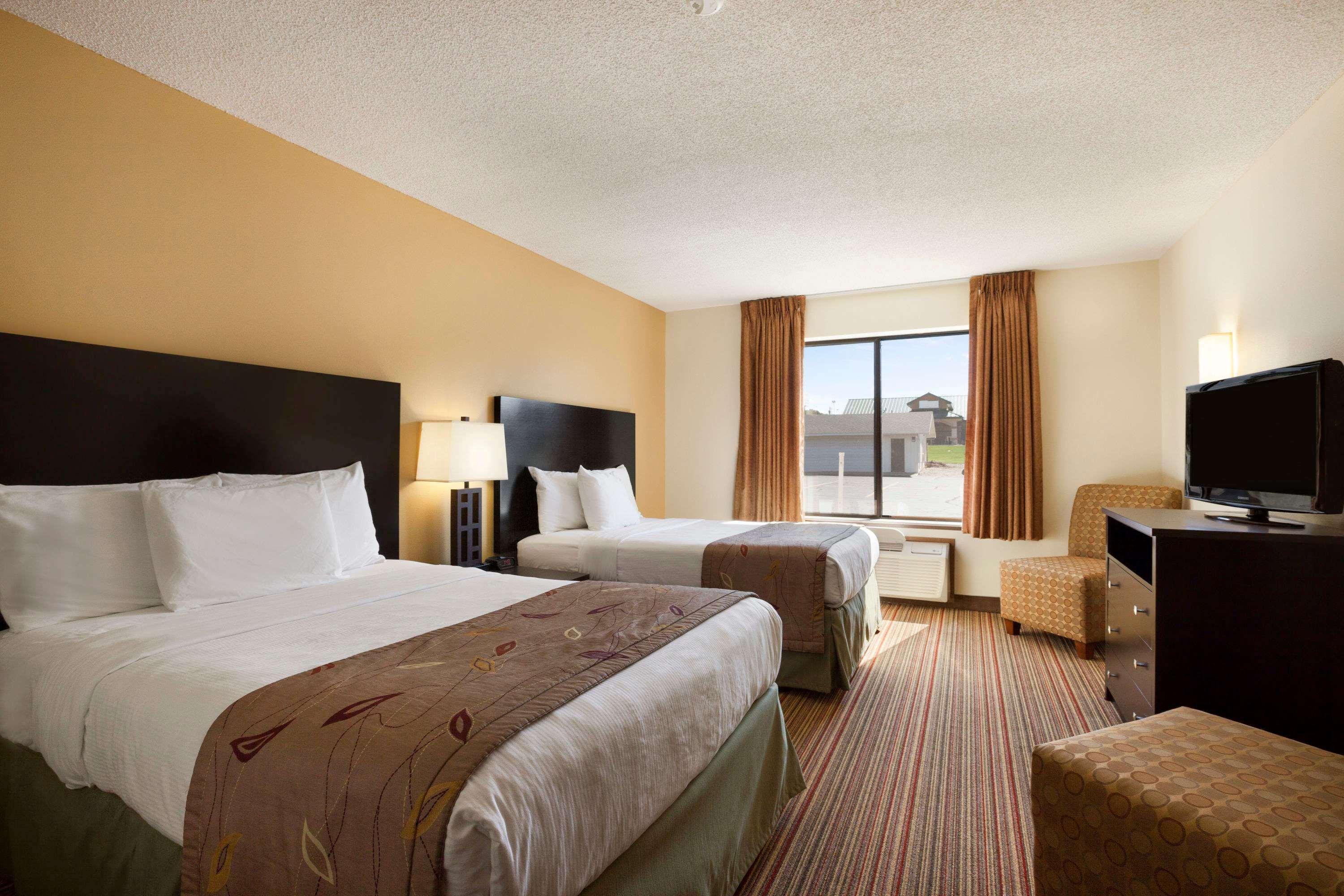 Hotel Ramada By Wyndham Wisconsin Dells I-90 Zewnętrze zdjęcie