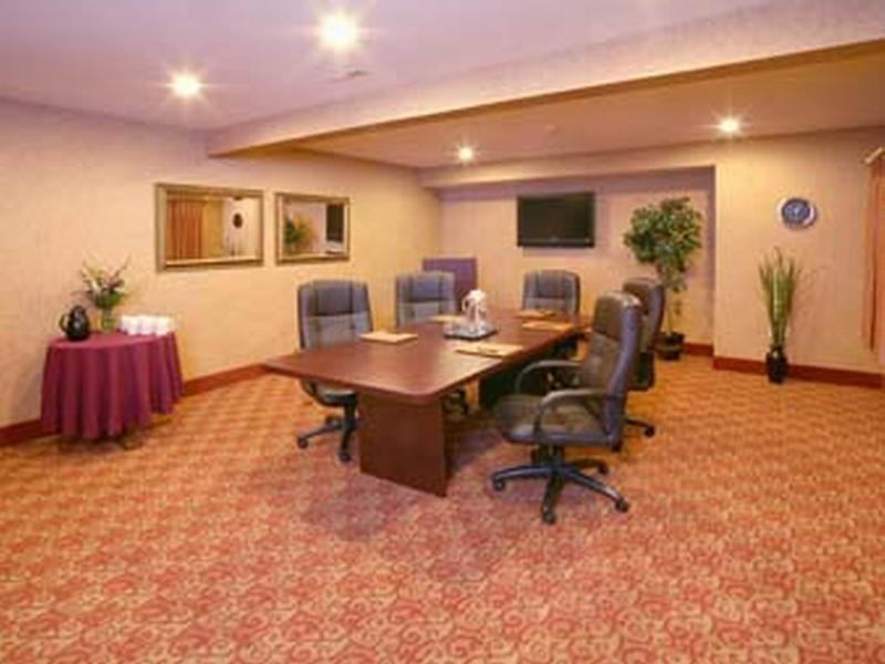 Hotel Ramada By Wyndham Wisconsin Dells I-90 Zewnętrze zdjęcie