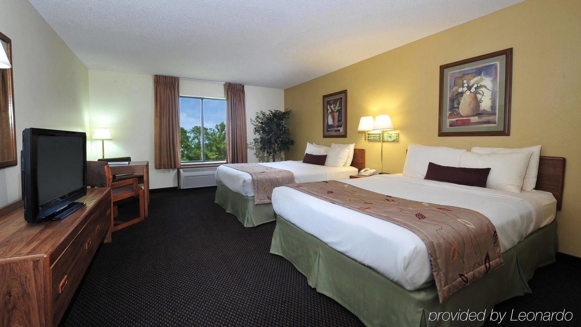 Hotel Ramada By Wyndham Wisconsin Dells I-90 Zewnętrze zdjęcie