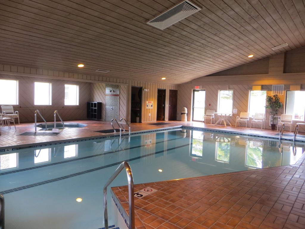 Hotel Ramada By Wyndham Wisconsin Dells I-90 Zewnętrze zdjęcie